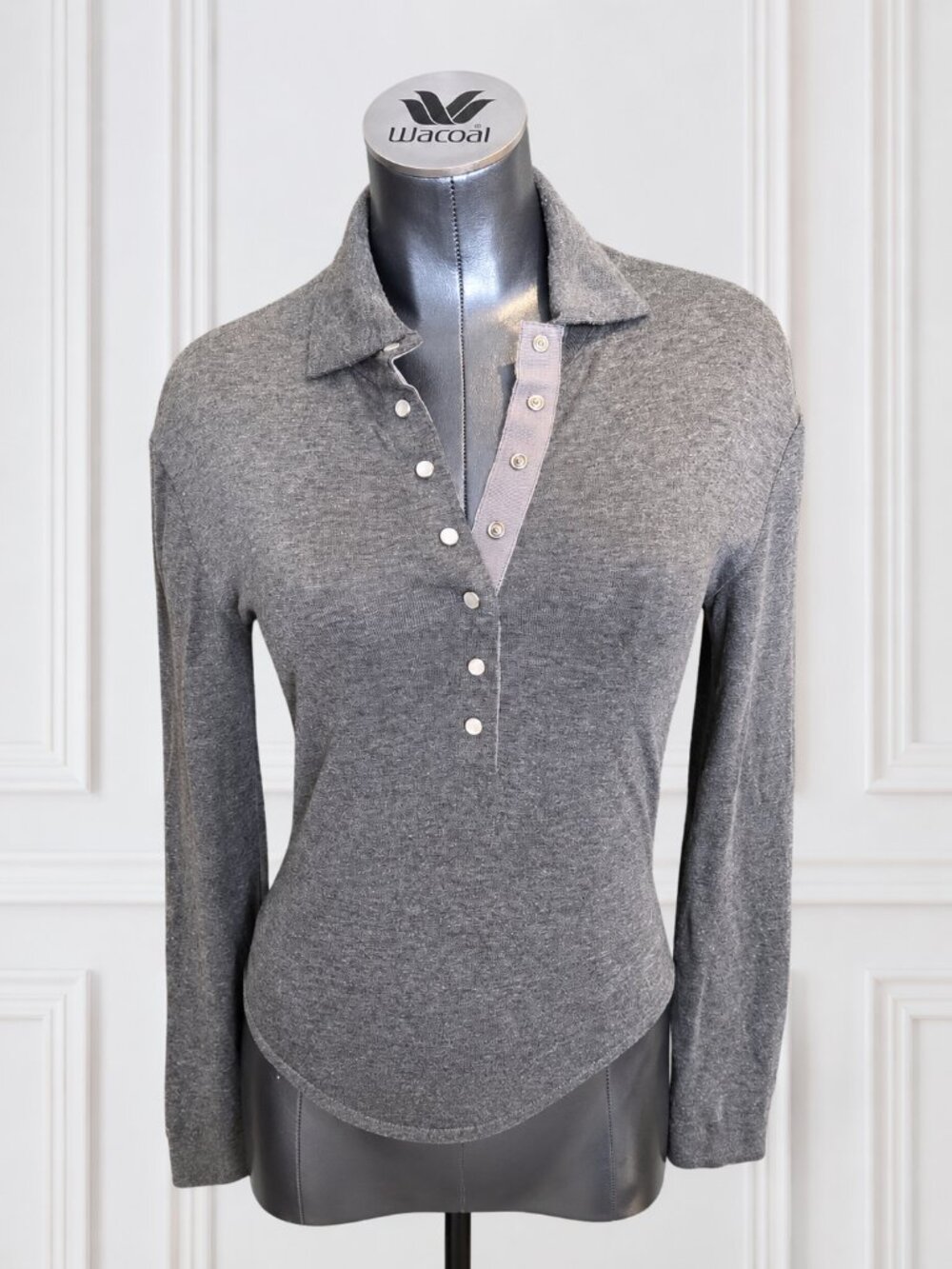 Stunning OZBEK  Gray Long Sleeve Collared Snap Bodysuit Size 6 - Picture 2 of 13